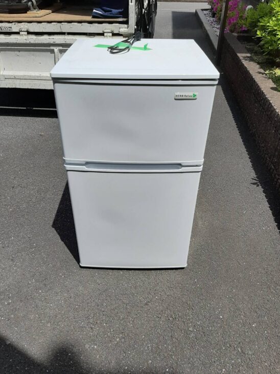 ヤマダ電機冷凍冷蔵庫90L ハーブリラックス 省エネ設計 2018年製-