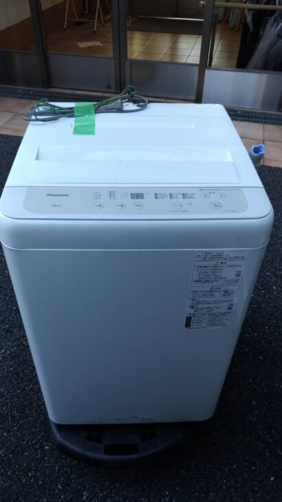Z144 Panasonic 製2021年5.0kg洗濯機　NA-F50B14