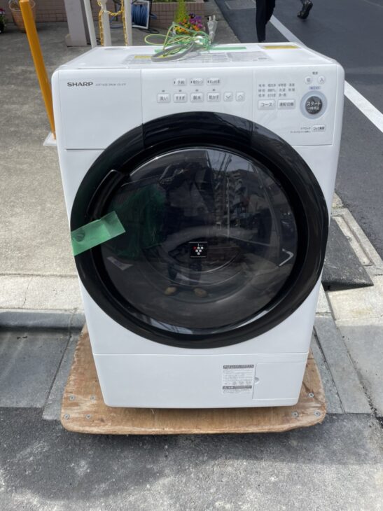 シャープ 7.0㎏ドラム式洗濯乾燥機 ES-S7F-WRの 出張査定 で、世田谷区 ...