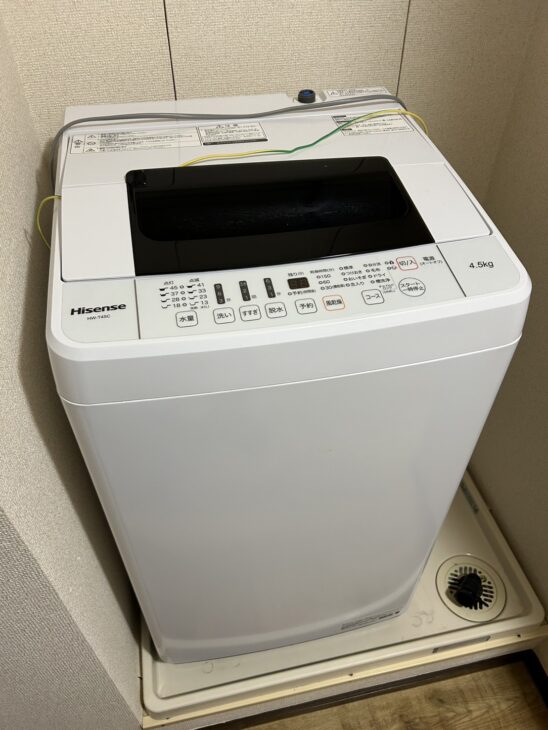 Hisense（ハイセンス）4.5キロ 全自動洗濯機 HW-T45C 2020年製