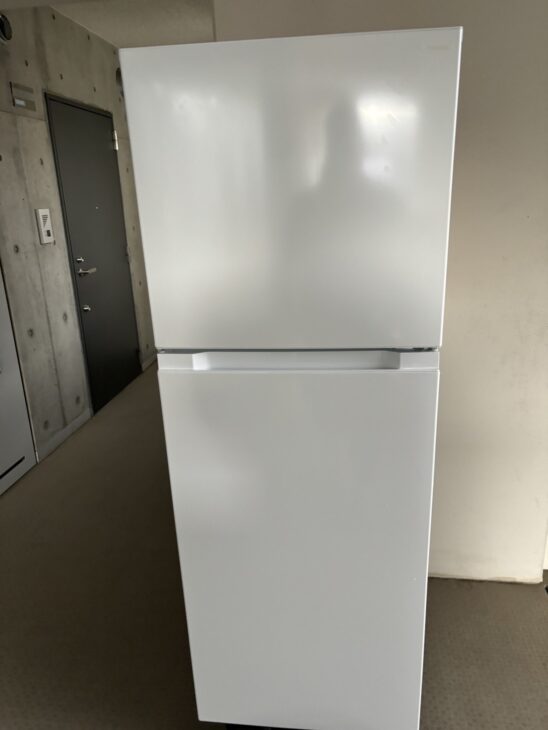 高価買取（愛知県小牧市へ出張訪問）ヤマダ製2ドア冷蔵庫 YRZ-F23K ...