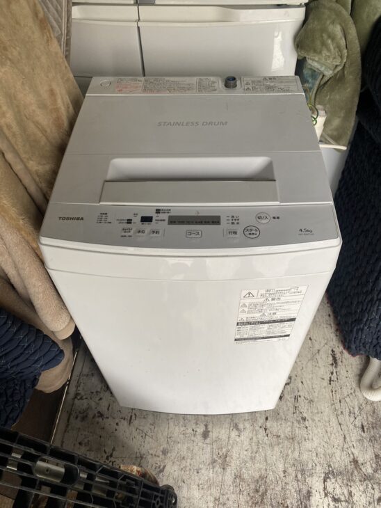 TOSHIBA（東芝）4.5キロ 全自動洗濯機 AW-45M7(W) 2020年製