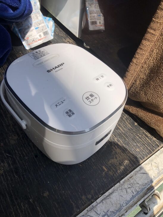 SHARP（シャープ）ジャー炊飯器 KS-CF05A-W 2019年製