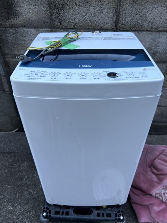 Haier（ハイアール）5.5キロ 全自動洗濯機 JW-CD55A 2022年製