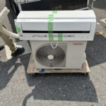 TOSHIBA（東芝）2.2kW ルームエアコン RAS-H221M（W) 2021年製