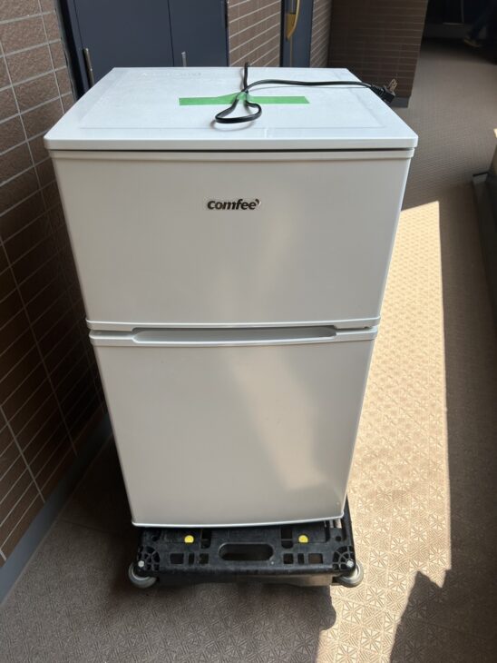 Comfee（コンフィー）90L 2ドア冷蔵庫 RCT90WH/E 2023年製