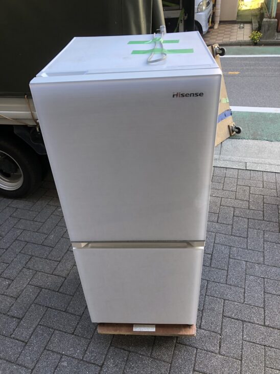 Hisense（ハイセンス）ノンフロン冷凍冷蔵庫 HR-G13B-W 2020年製