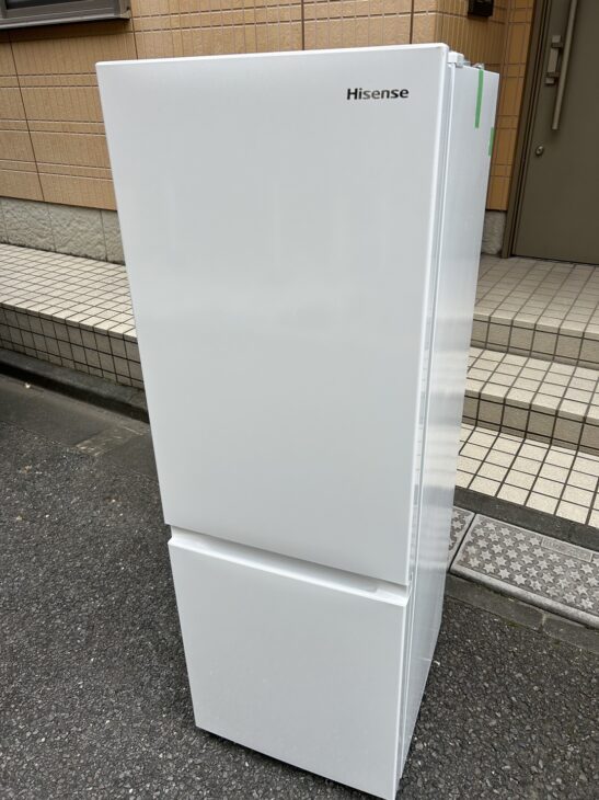 Hisense（ハイセンス）175L 2ドア冷蔵庫 HR-D1701W 2024年製