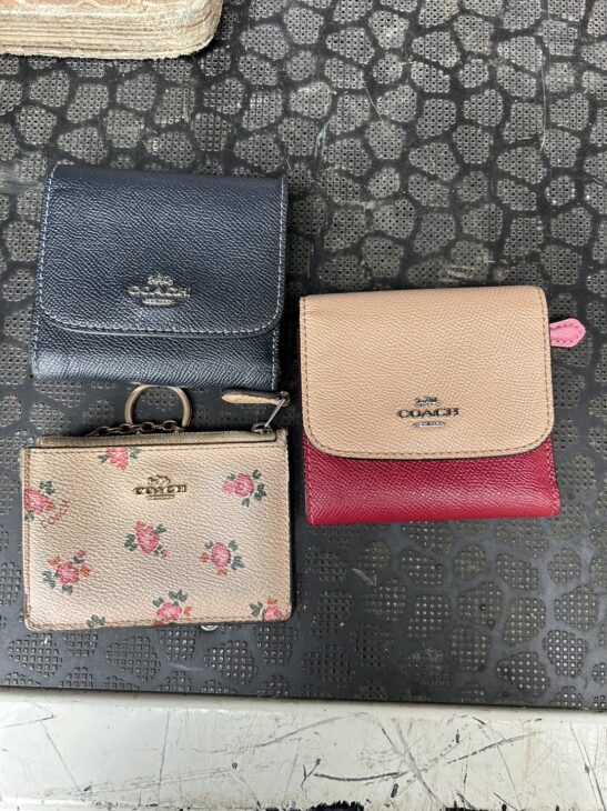 COACH（コーチ）財布やカードケース 3点セット