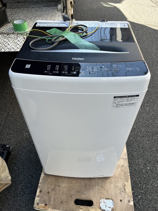 Haier（ハイアール）5.5キロ 全自動洗濯機 JW-U55A 2022年製