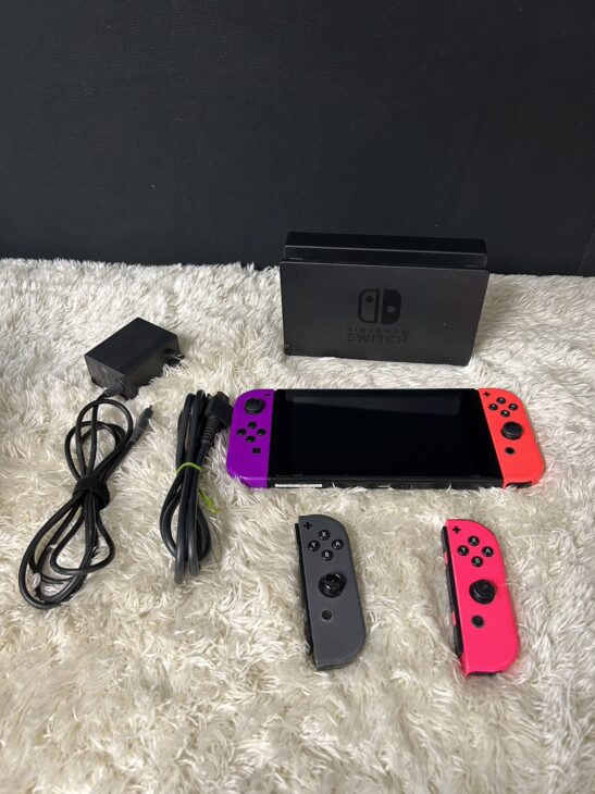 NINTENDO（任天堂）NINTENDO SWITCH HAC-001 ニンテンドースイッチ