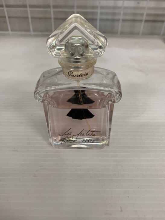 GUERLAIN（ゲラン）オーデパルファム ラ プティット ローブ ノワール 100ｍL