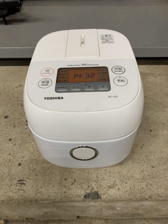 TOSHIBA（東芝）IHジャー炊飯器 RC-5XL 2019年製