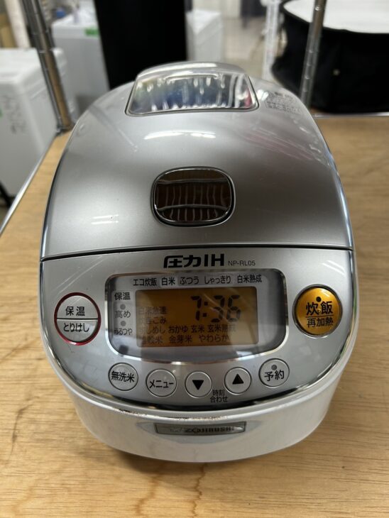 ZOJIRUSHI（象印）圧力IH炊飯ジャー NP-RL05 2018年製